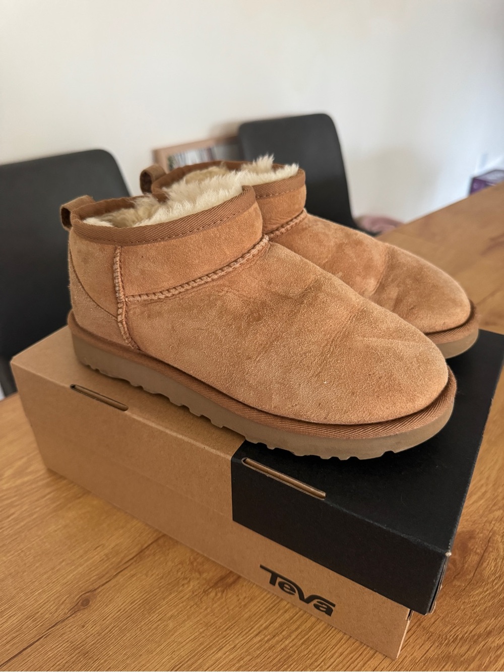 Uggs mini boots